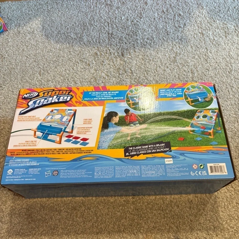 NERF Super Soaker Toss 'N Splash Game - Blue and Red NEW Outdoor Water